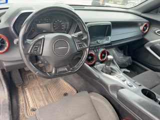 2017 Chevrolet Camaro 1LT - Interior Full Dashboard Image
